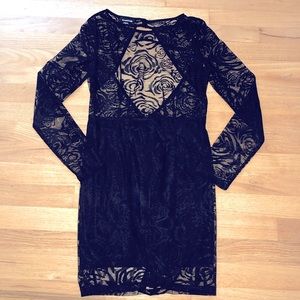 Bebe lace backless dress sz S